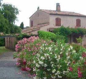 Holiday Home La Maison du Parc Cavalaire  в Кавалер-сюр-Мере