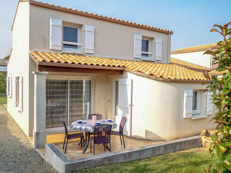 Holiday Home Maison Doveau Vaux Sur Mer 