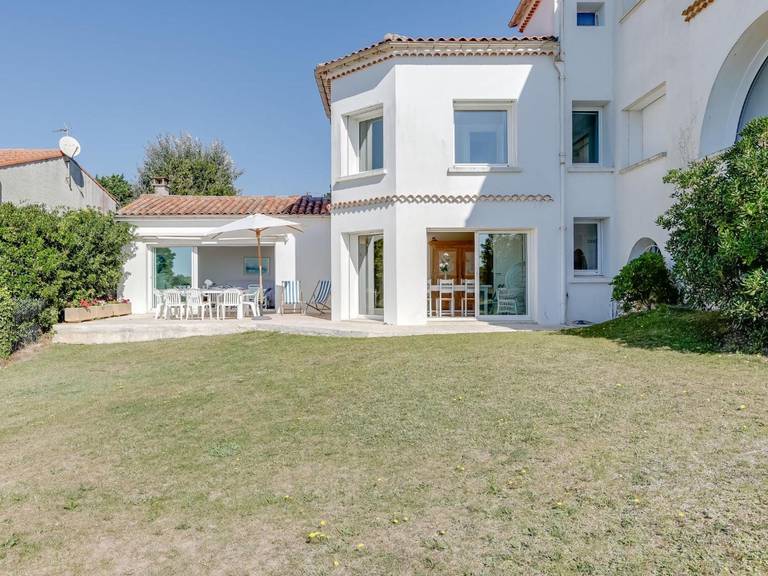Holiday Home La Langrotte Vaux Sur Mer 