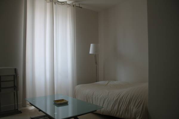 Studios et Appartements - Le Divarius Франция, Сержи