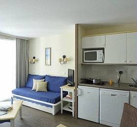 Pierre & Vacances Les Sables Blancs  в Дуарнене