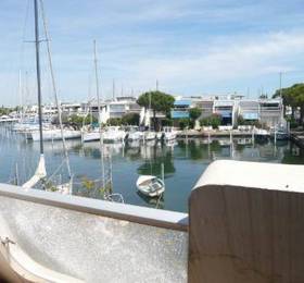 Apartment Arpeges I Port Camargue  в Ле-Гро-дю-Руа