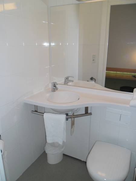 ibis budget Thonon Les Bains 2*