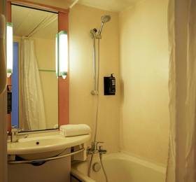 ibis Lille Tourcoing Centre  в Туркуэне