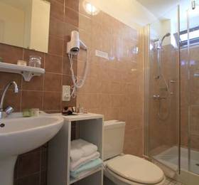 Отдых в Logis Auberge du Bon Cidre  - Франция, Фуэнан