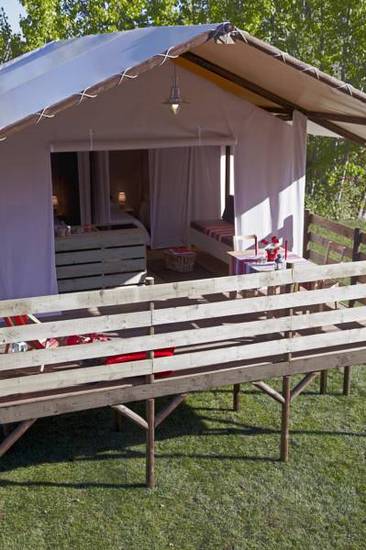Flower Camping Le Bel Air  Франция, Ла-Флот