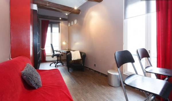 Glamour Parisian Studio  Франция, Булонь-Бийанкур