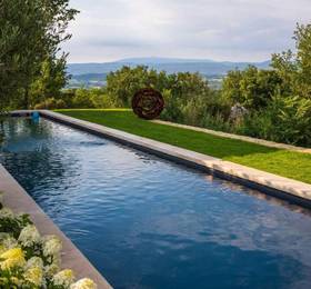 Une Sieste en Luberon  в Бонньё