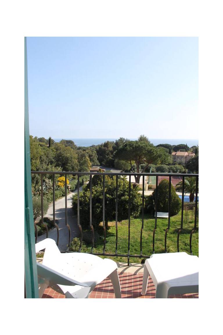 Residence Beach Hotel