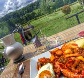 Hotel Helios - Golf в Сали-де-Беарне