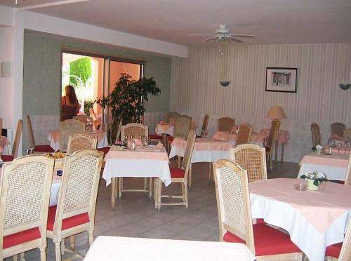 Hostellerie du Golf  4* Франция, Манделье-ла-Напуль