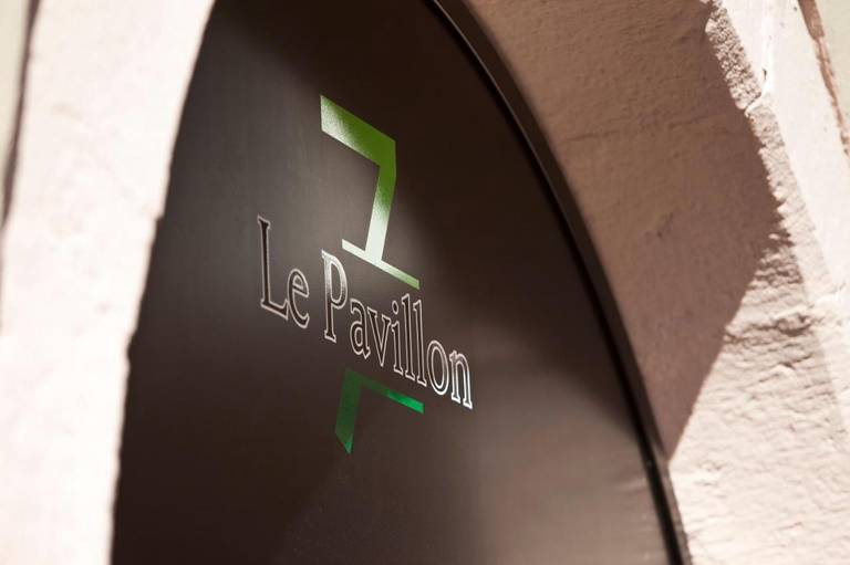 Hotel Le Pavillon 7 
