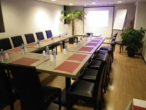 Brit Hotel Chambery 2* Франция, Рона Альпы