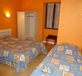 Hotel Des Voyageurs  в Мийо
