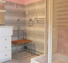 Villa les Glycines  в Капверне