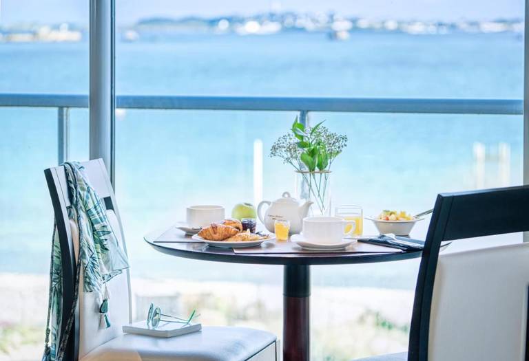 Hotel Thalasstonic 