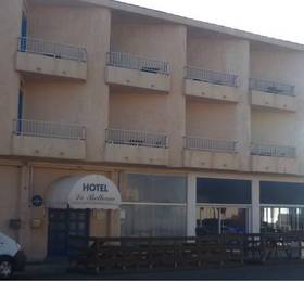 Hotel Le Bellevue  в Вальрас-Пляже