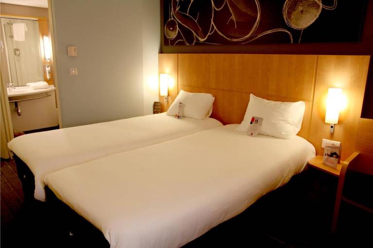 ibis Les Herbiers 