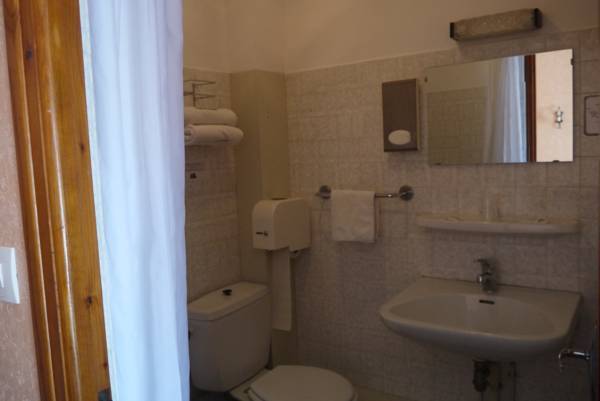 Hotel lOustalet 2* Франция, Фон-Ромё