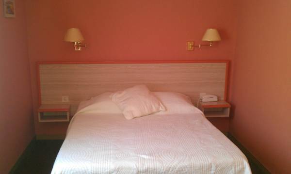 Hotel du Levant  2* Франция, Кастеллан