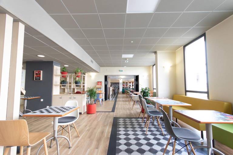 Ibis Rochefort 