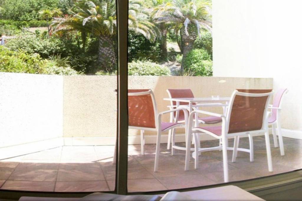 Royal Cottage  3*