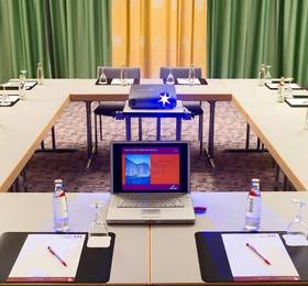 Mercure Hotel Frankfurt Airport Neu-Isenburg в Гиссене