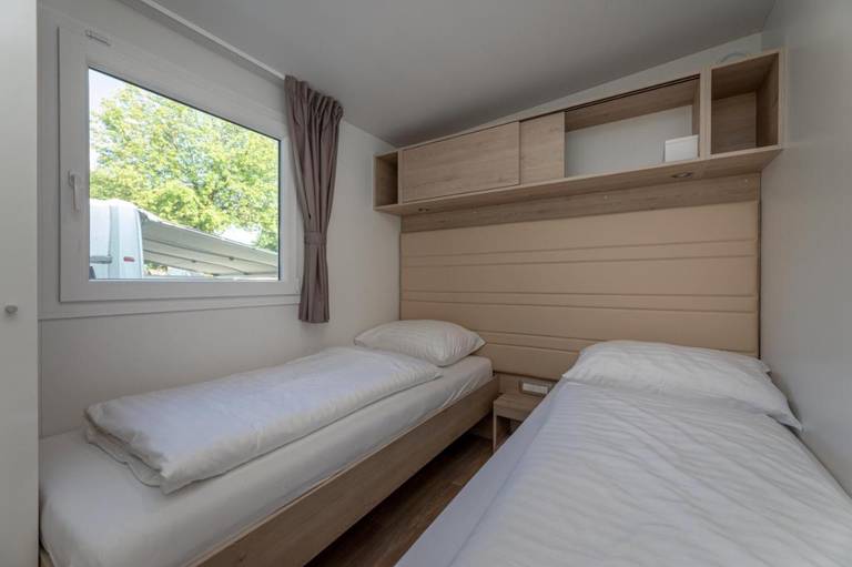 Schluga Apartments & Camping Mobile Homes 