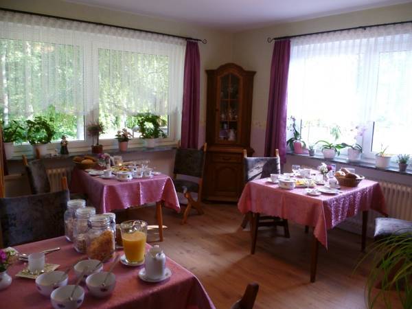 Heidetraum Pension & Ferienwohnung Arndt  4* Германия, Биспинген