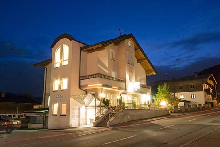 Apartmenthaus Brixen & Haus Central