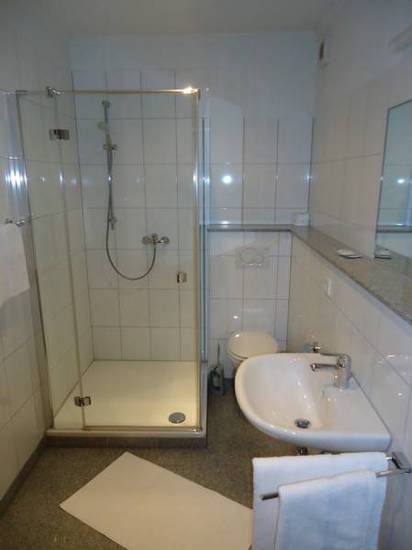 Hotel Central Restaurant El Barrio  Германия, Гревенброх