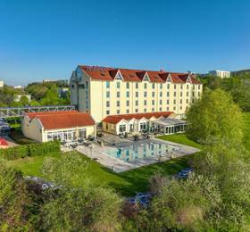 Fair Resort Sport & Wellness Hotel  в Ене