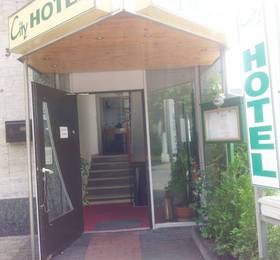 City Hotel Bad Neuenahr-Ahrweiler  в Бад-Нойенар-Арвайлере
