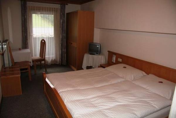 Landgasthof-Pension Bichlwirt  3* Австрия, Уттендорф