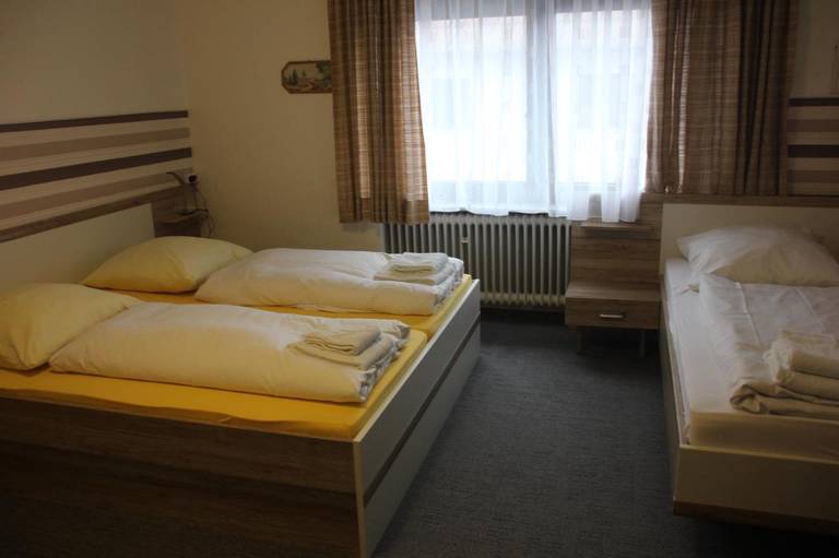 Airport-Hotel zum Taubengrund 