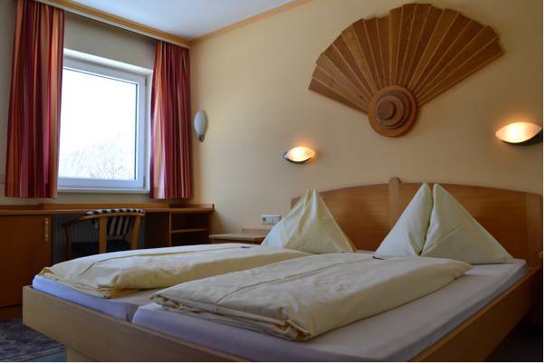 Wander-Vitalhotel Steirerhof  4* Австрия, Пихль