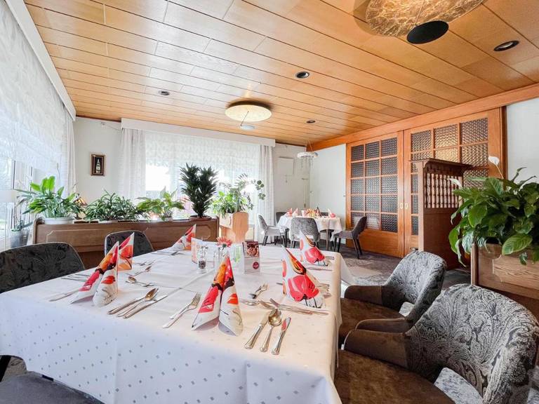 Hotel-Restaurant Vier Linden 