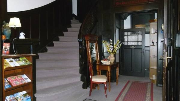 Hotel & Pension Villa Camenz  Германия, Гюстров