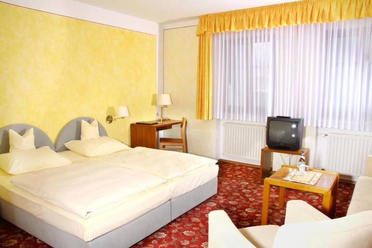 Goldener Schwan Hotel Garni 