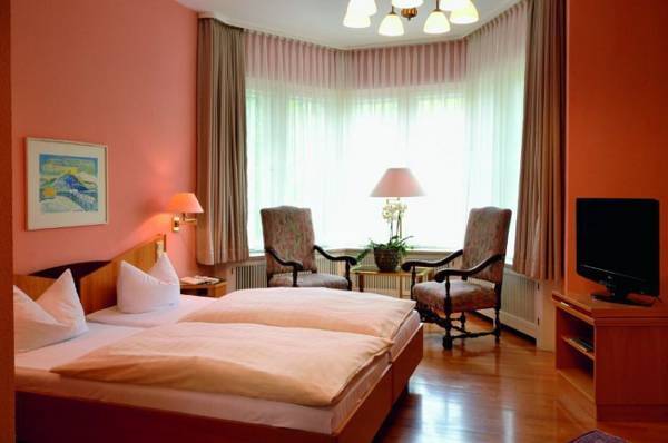Parkhotel Unter den Linden  4* Германия, Хальберштадт