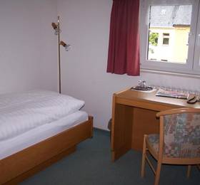 Hotel Zum Alten Brauhaus в Курорт Обервизентале