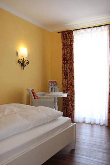 Hotel Restaurant Hirsch  3* Германия, Лангенарген