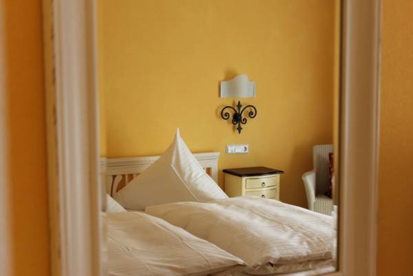 Hotel Restaurant Hirsch  3* Германия, Лангенарген