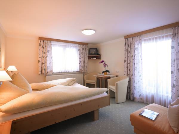 Hotel Garni Stockinger 3* Австрия, Клёстерле