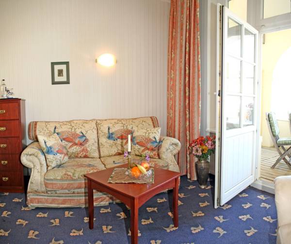 Hotel Villa Wilhelmine  4* Германия, Остзебад-Кюлунгсборн