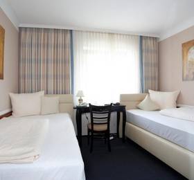Отдых в Hotel Garni zum Gockl - Германия, Унтерфёринг