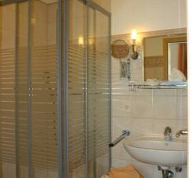Alpenlandhotel Hirsch  в Бад-Хинделанге