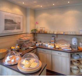 Hotel Garni Seestern  в Тиммендорфер-Штранде