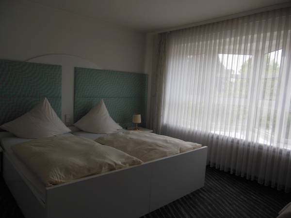 Hotel Salzufler Hof  3* Германия, Бад-Зальцуфлен