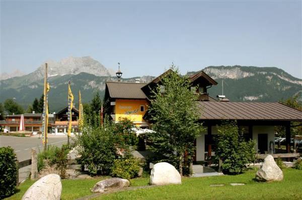 Noichl’s Hotel Garni 3*